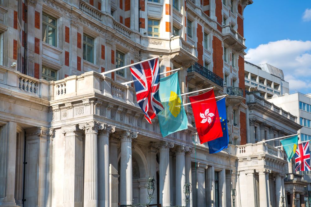 Mandarin Hotel Flags
